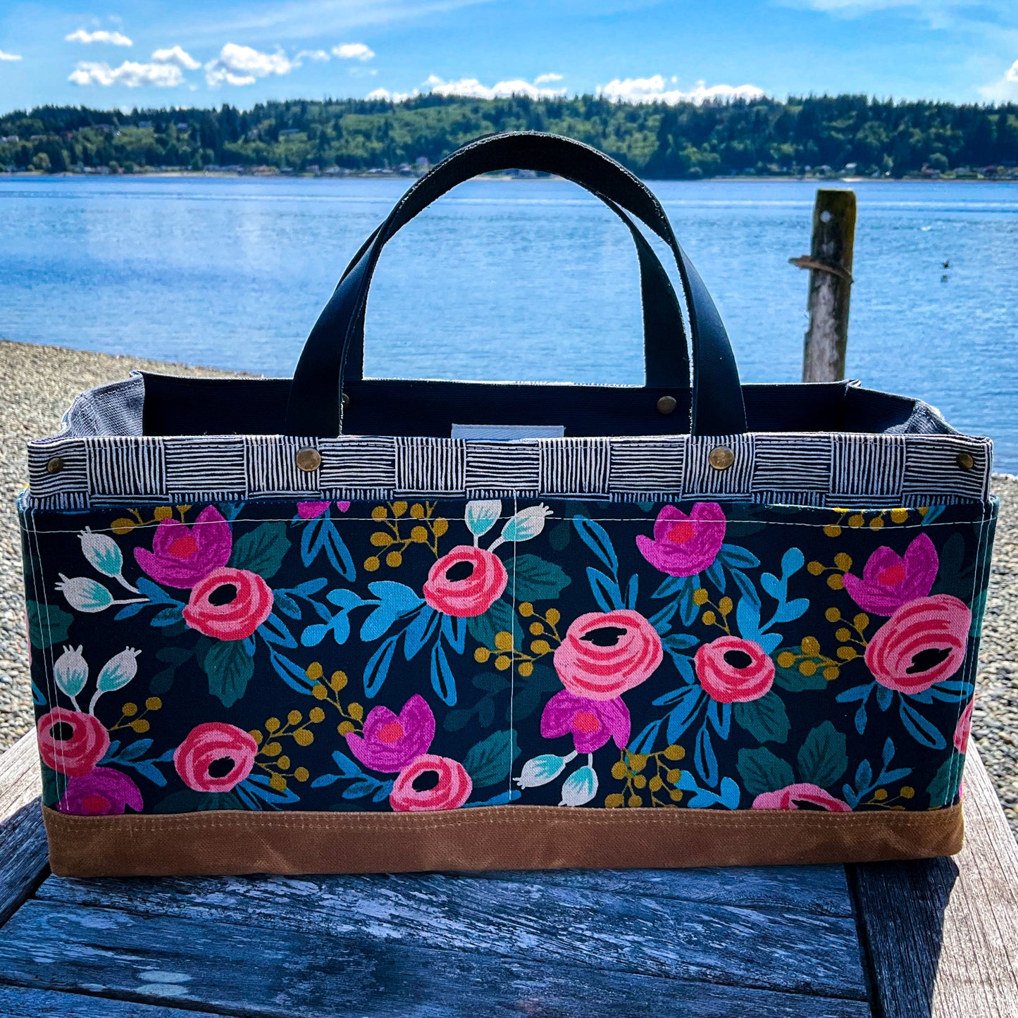 Gus Tool Bag - Navy Floral combo